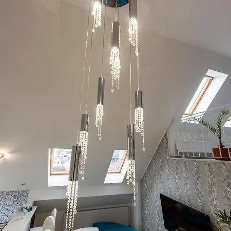 Enygma Penthouse דירה *